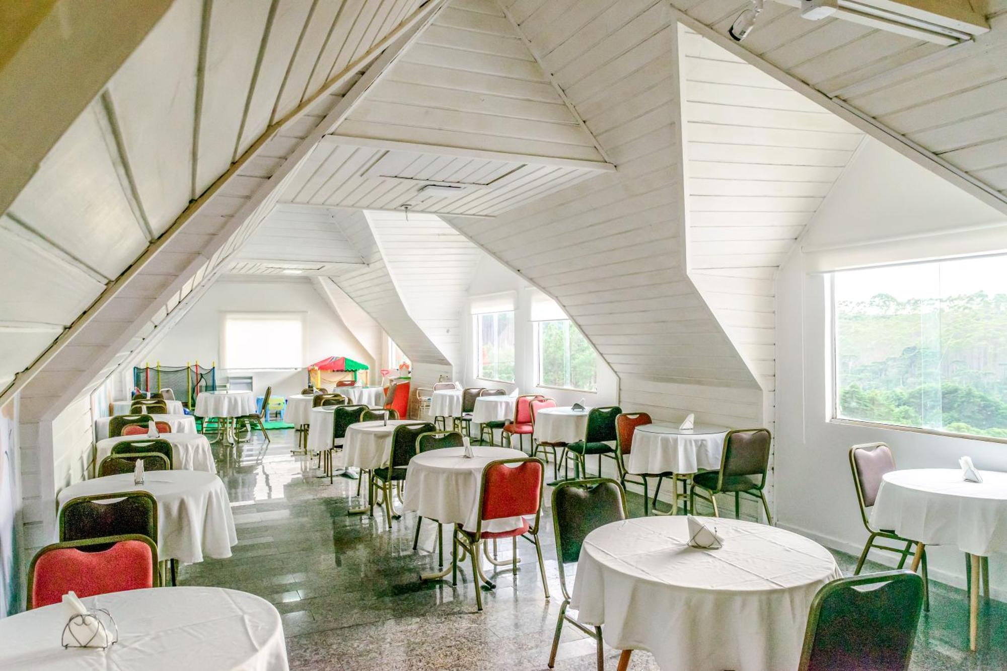 Hotel Velinn Parque Flores